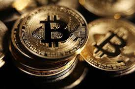 Bitcoin Plunges Below $30k Amid Reports of SEC Blocking Spot Bitcoin ETFs