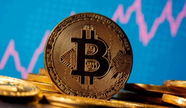 Bitcoin Encounters Resistance at $27K Amidst Surging Address Activity